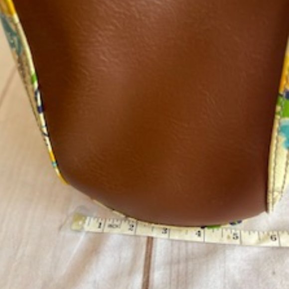 Relic by Fossil Printed Handbag - Picture 12 of 15